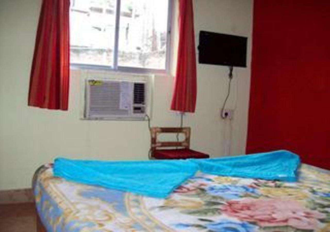 Hotel Brindavan Guwahati Bagian luar foto